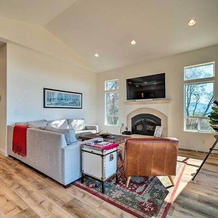 Villa Peaceful Columbia Retreat With Hot Tub And Mtn Views! Exterior foto